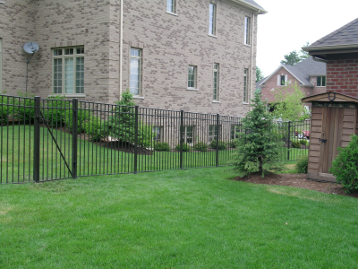 Custom Built Fence & Deck Image